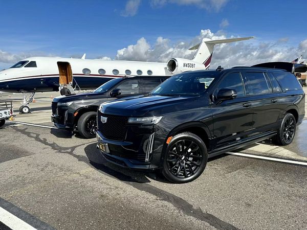Luxury transportation for FLL Airport passengers